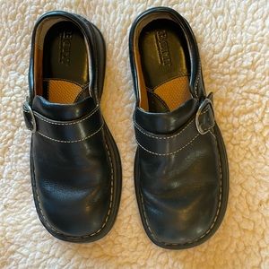 Born Women's Vintage Black Square Toe Mules Good Condition. Size 7.5.